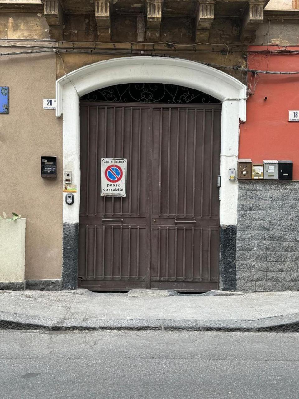 La Casa Del Mulino Apartment Catania Exterior photo